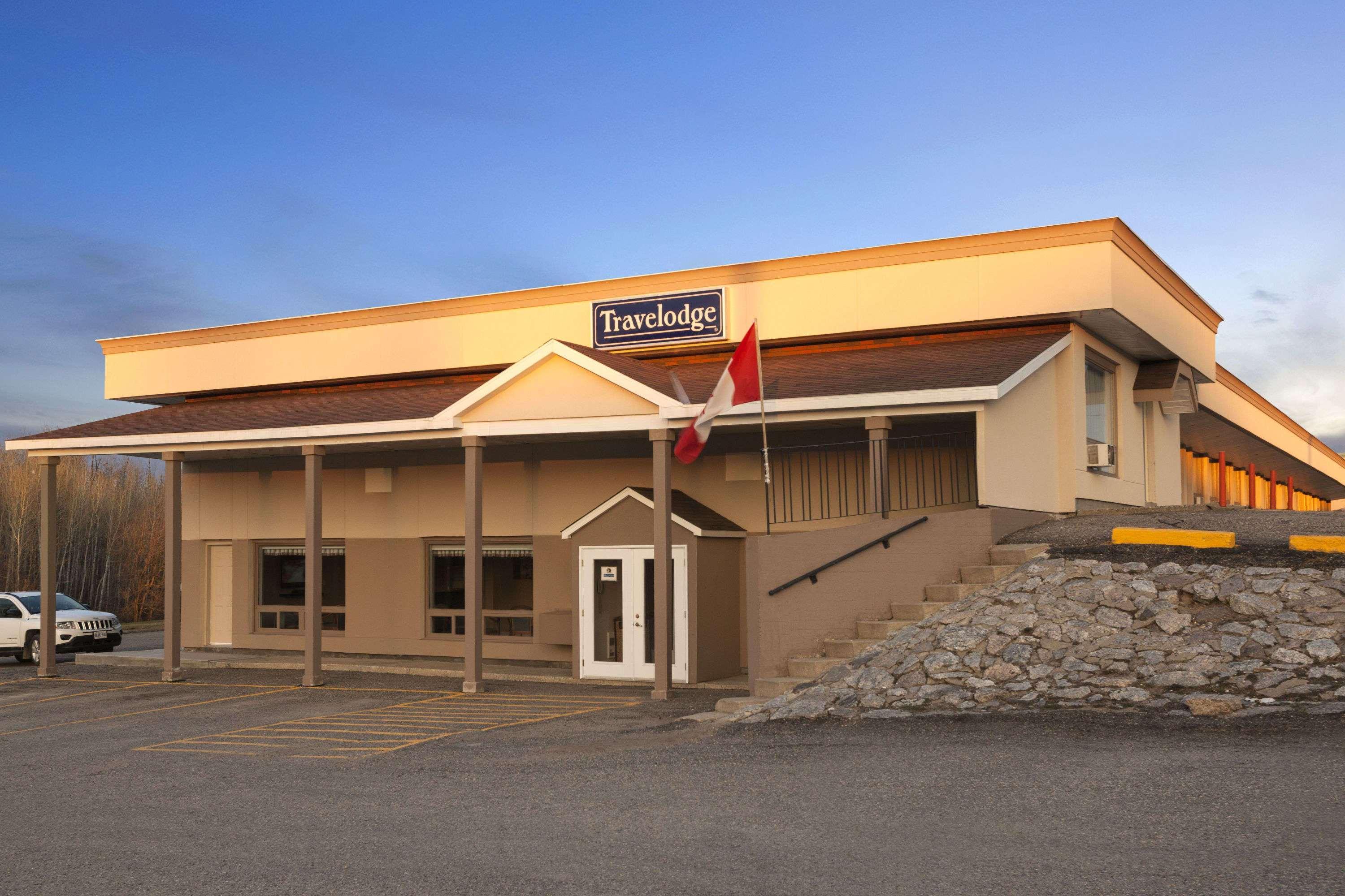 Travelodge By Wyndham Kapuskasing Buitenkant foto